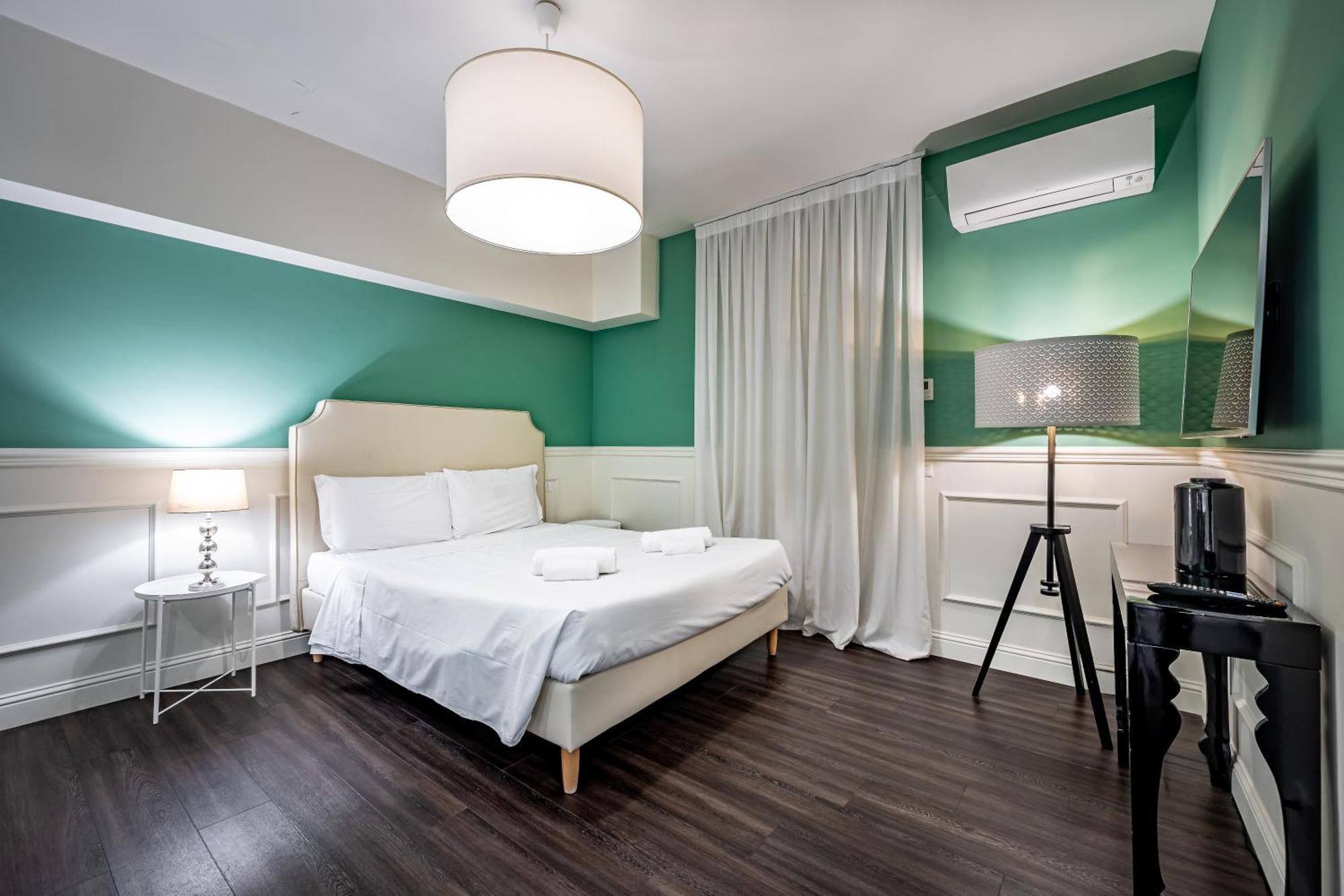 פראטו Hs4U The Romantic Luxury Apartment מראה חיצוני תמונה