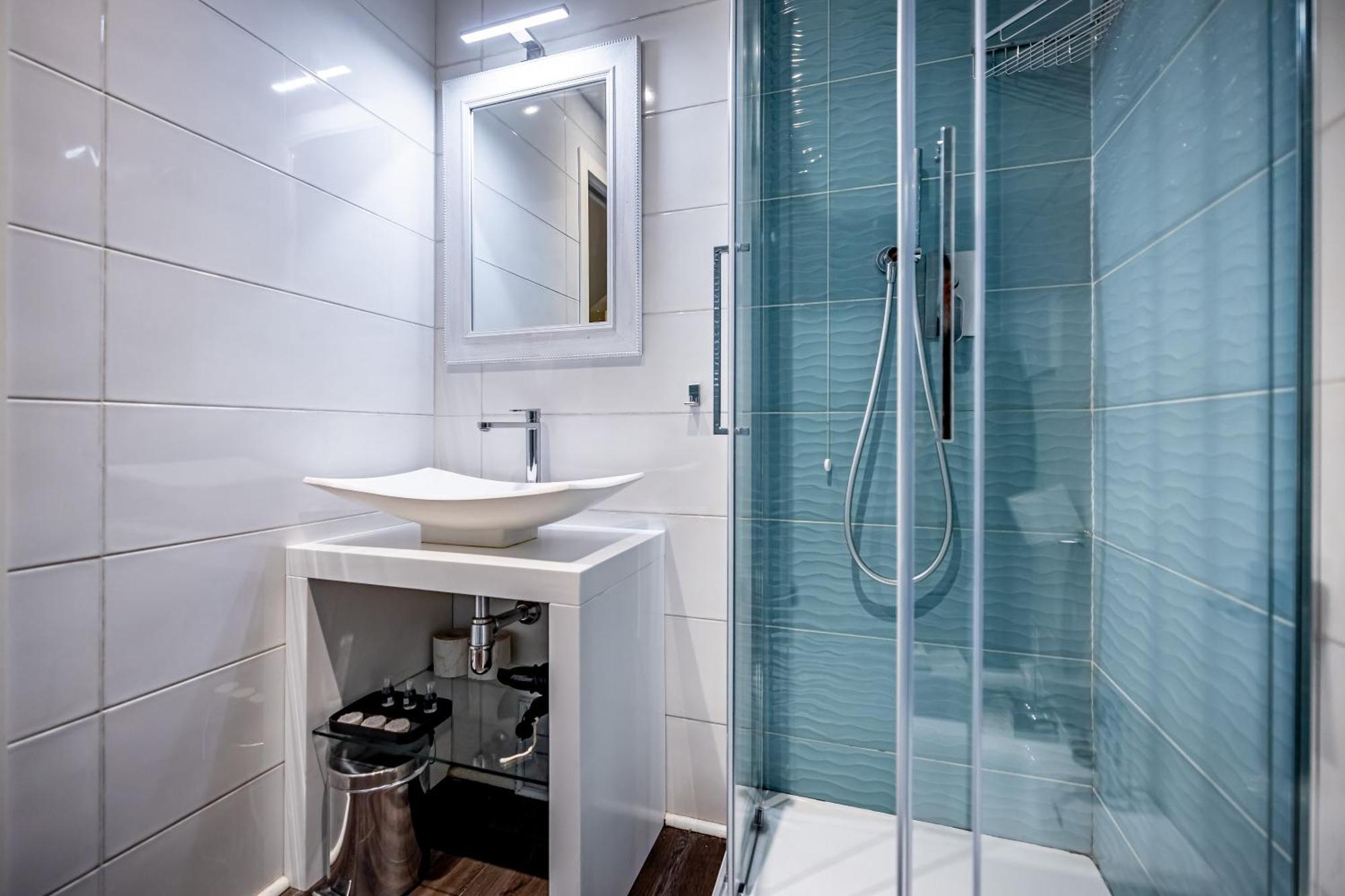 פראטו Hs4U The Romantic Luxury Apartment מראה חיצוני תמונה